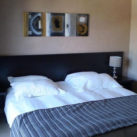 Augustin Marie Hotel Bonifacio Szoba fotó